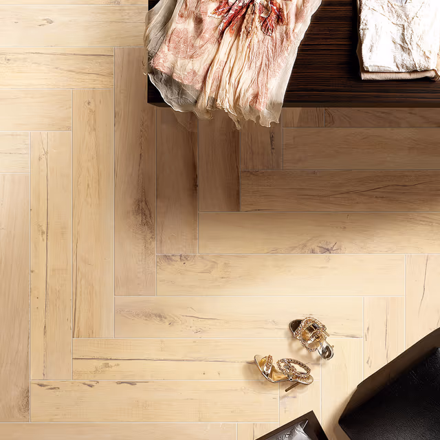 Timber-Look & Textured Finishes